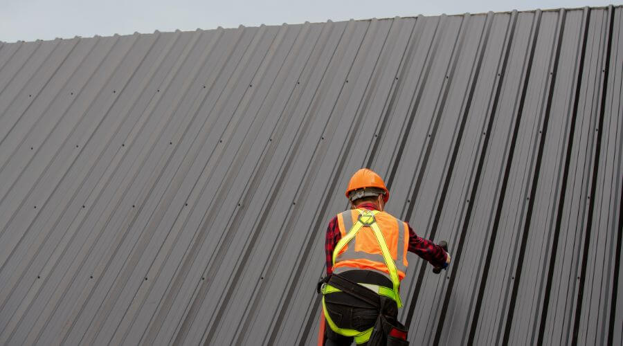 Professional metal roof installation services in Spencerville, IN